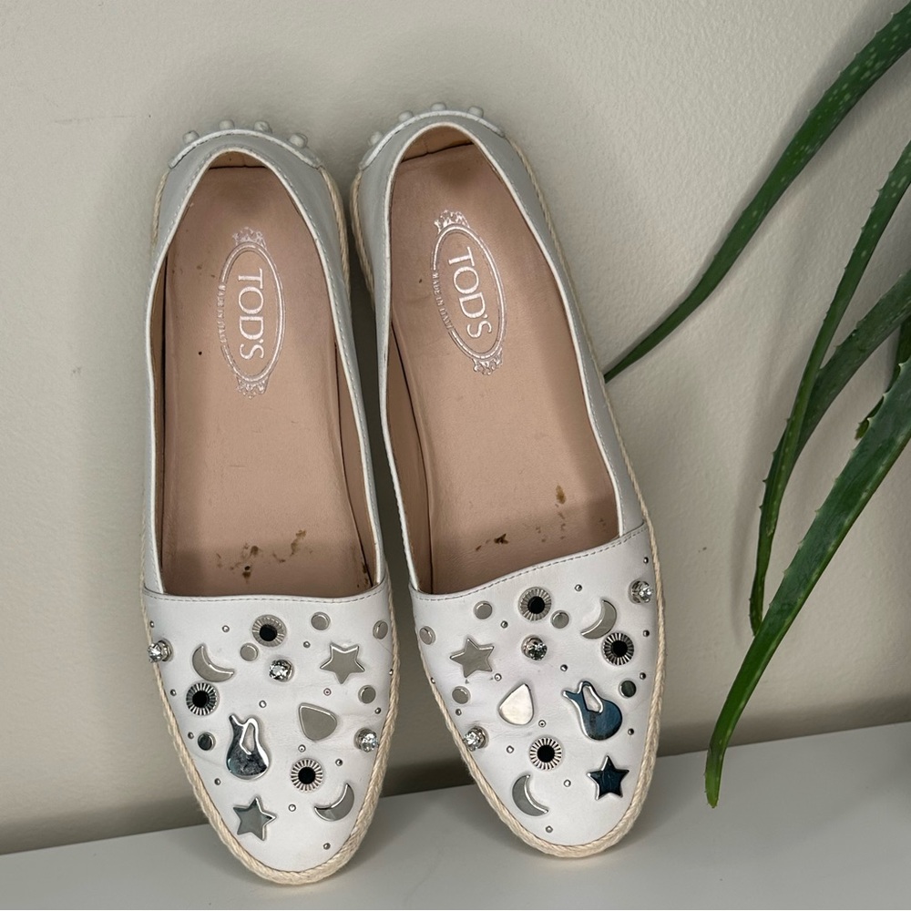 TOD’S White Leather Espadrille Loafers Star Moon Studded Driving Flats 36.5/6.5 - Picture 3 of 12
